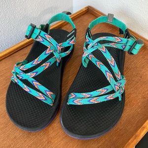 Girls 🩴CHACOS🩴